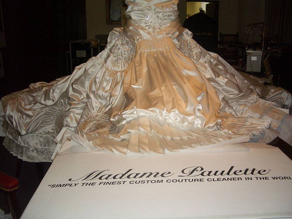 Melania trump outlet wedding gown photos