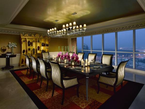 dusit-thani-abu-dhabi_rooms_royal-suite_dining-room