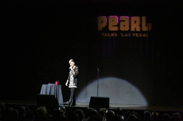 Lisa Lampanelli at the Pearl at the Palms. Photos: Edison Graff 