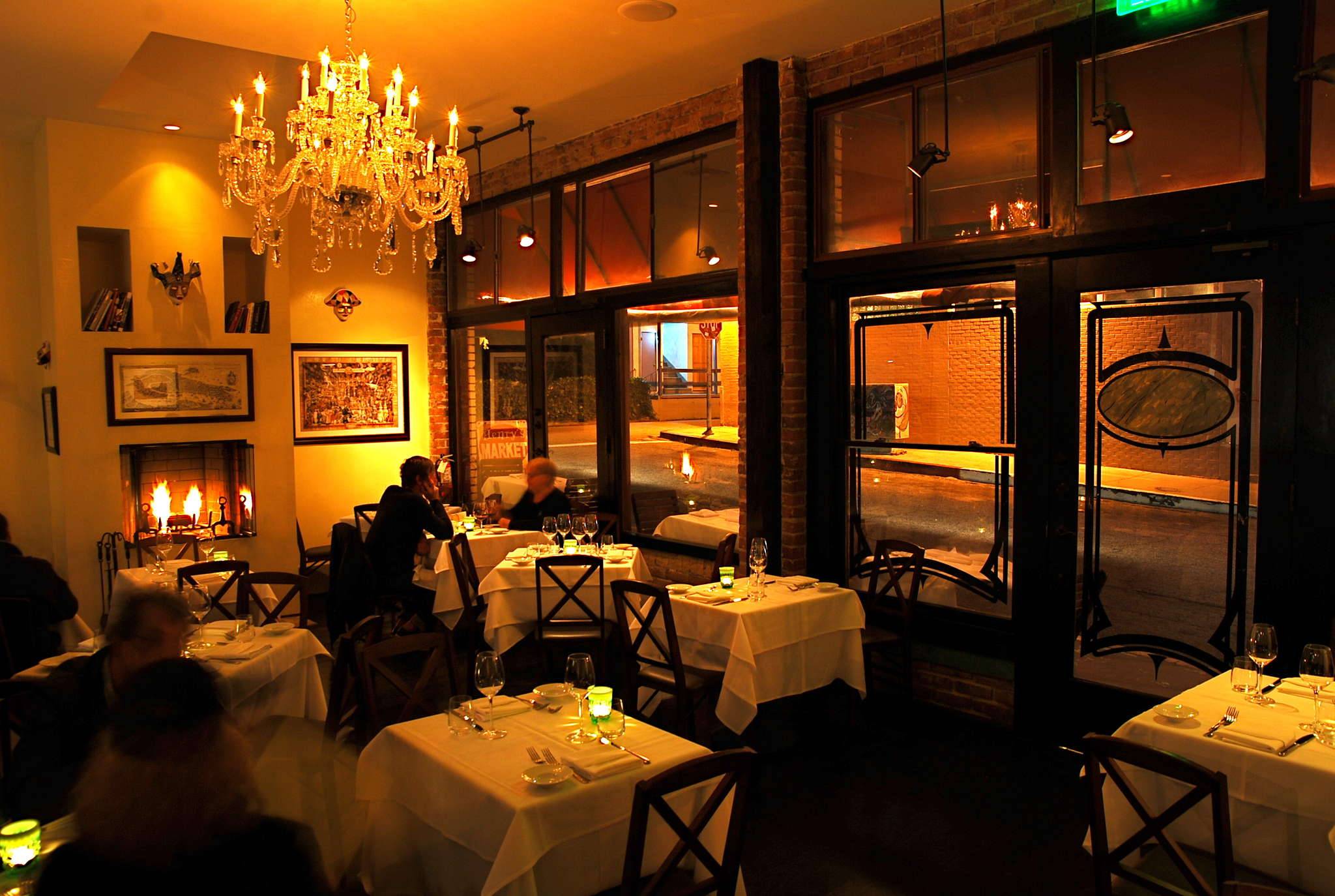 Top 5 Romantic Restaurants in Los Angeles + Orange County