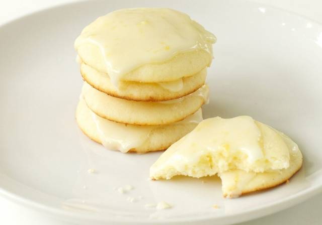 Lemon Ricotta Cookies by Giada DeLaurentiis