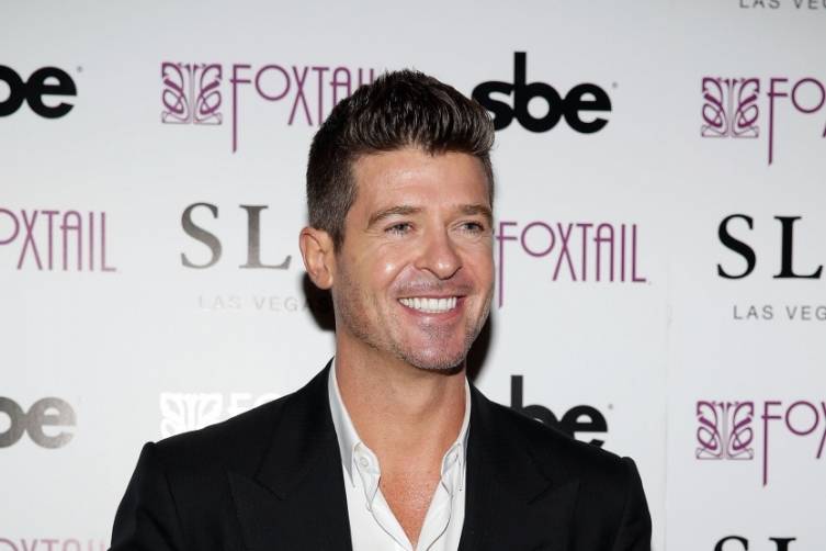 Robin Thicke at Foxtail. Photos: Isaac Brekken/Getty Images 