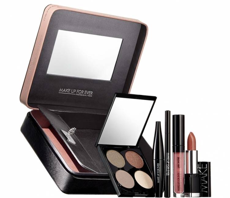 Makeup Forever Fifty Shades of Grey makeup kit
