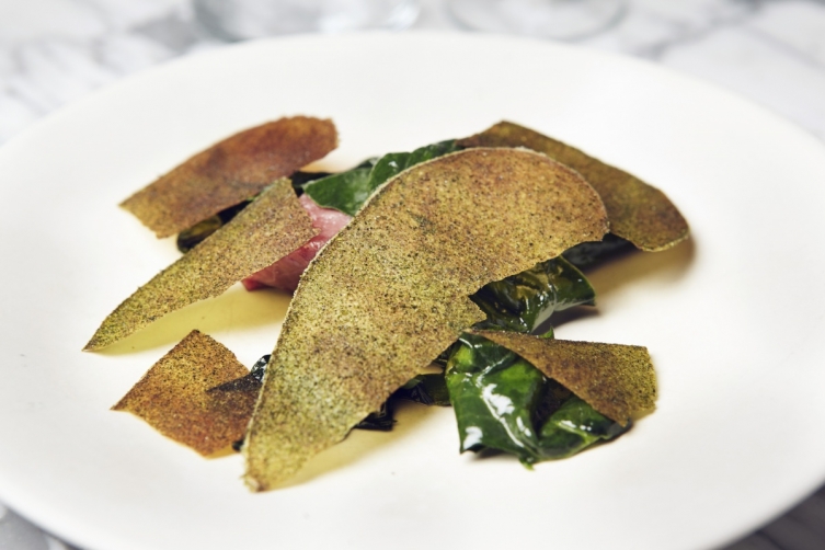 Roe, spinach and sea lettuce