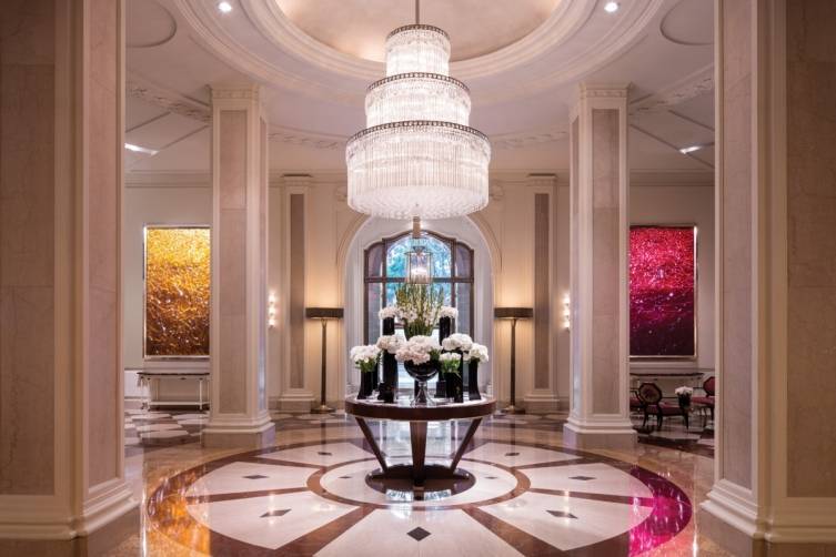 The Beverly Wilshire lobby