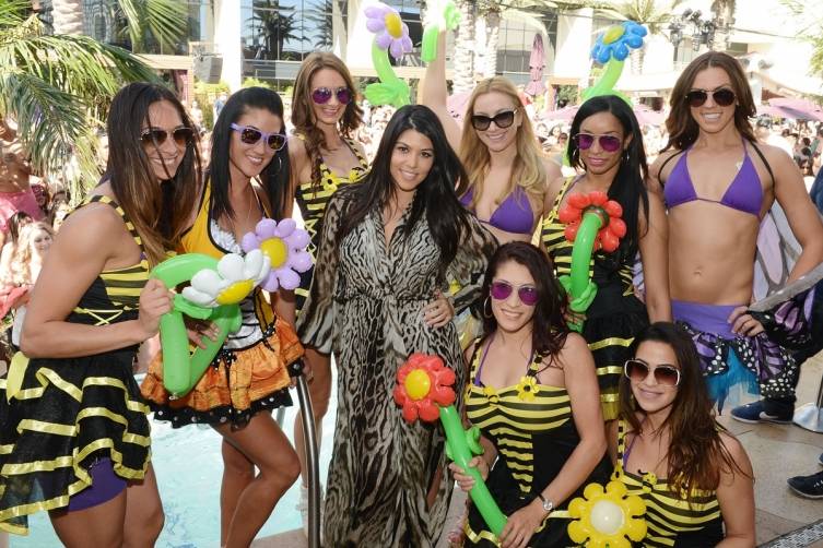 Kourtney Kardashian and friends at Marquee Dayclub.