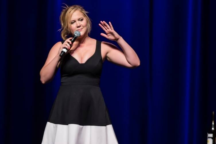 Amy Schumer Kills It In Vegas At The Chelsea 