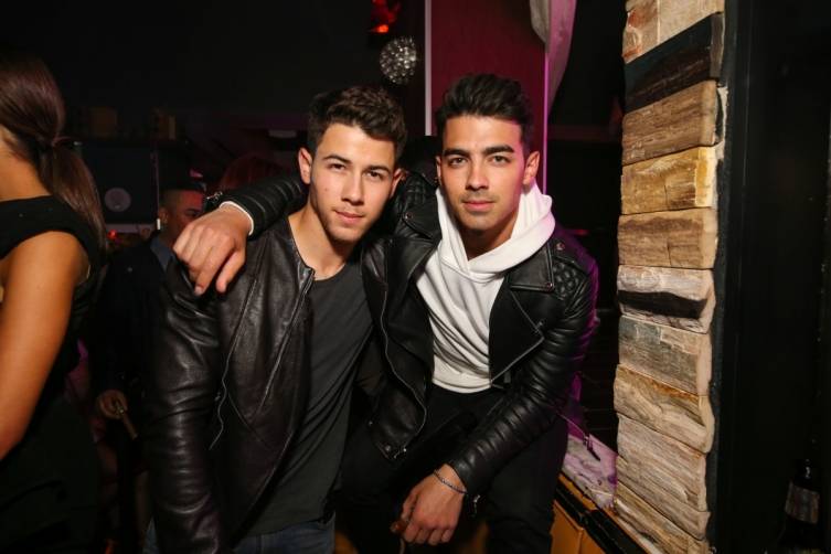 Nick and Joe Jonas at Hyde Bellagio.