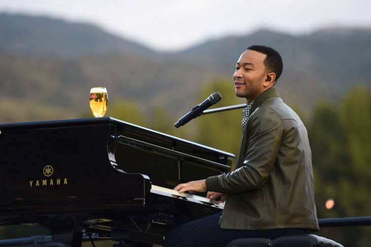 John Legend sets the mood for a summer of sophisticated hosting with an intimate, musical performance at the Stella Artois Host Beautifully launch event 