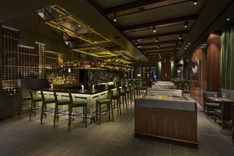 Del Frisco’s Double Eagle Steak House: Interior Bar and Dining Area