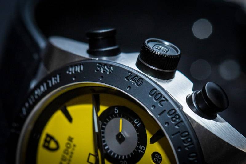 Tudor-Fastrider-Chronograph-2015-Yellow-Close-Up