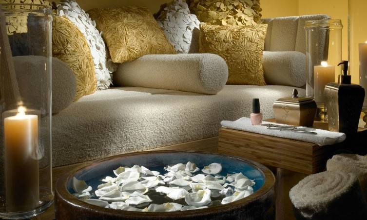 Mokara Spa at the Omni in Fort Worth will be offering Pink Spa packages during the month of October.
