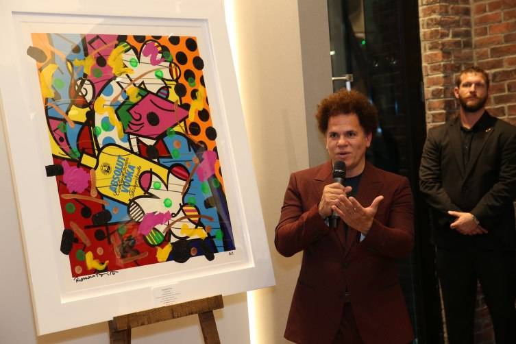 Britto art installation charity event at the Hubolt Galerie boutique in Miami’s Design District