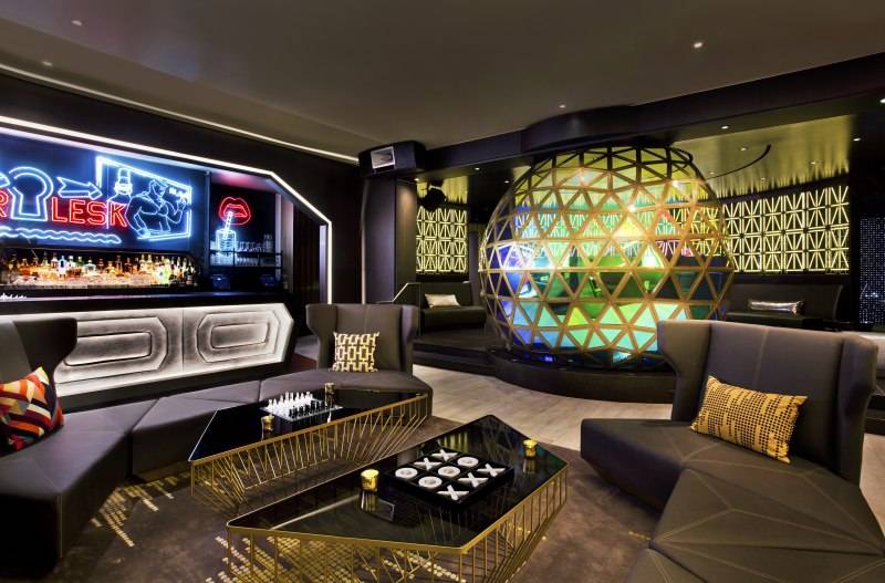 Lounge - DJ Booth Main