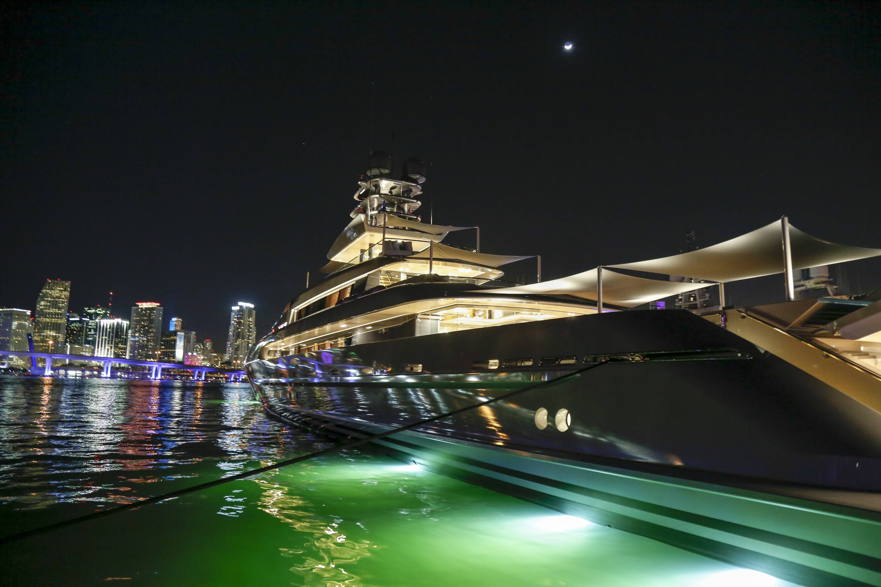 Island Gardens Welcomes First Ever Superyacht Miami Show