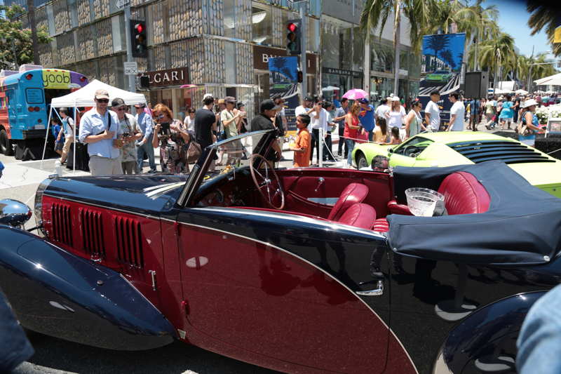 Rodeo Drive Concours d'Elegance Installation - Red Carpet Systems
