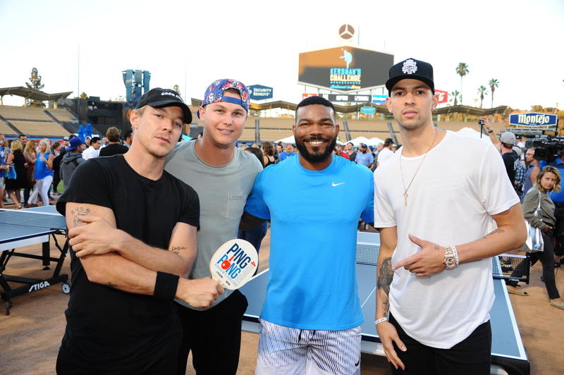 Diplo poses with Dodgers center fielder Joc Pederson, Dodgers second baseman Howie Kendrick and LA Clippers point guard Austin Rivers