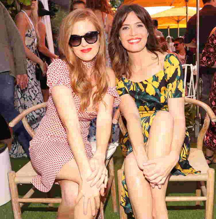 Isla Fisher and Mandy Moore