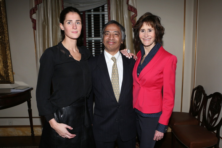 Catherine Petree, Nari Narayanan, Lee Fryd== Jean Shafiroff Hosts Cocktails and a Planning Meeting for the NYC Mission Society's Champions for Children Gala on April 5, 2017== Private Residence, NYC== January 24, 2017== ©Patrick McMullan== Photo - Krista Kennell/PMC== ==