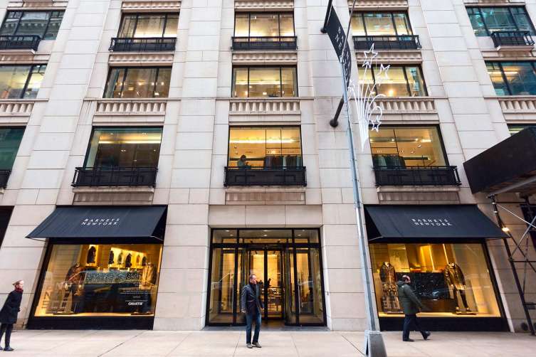 barneys-warehouse-downtown-store-nyc-chic-of-the-old-block