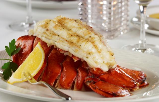 palm_gallery_food_lobster_tail