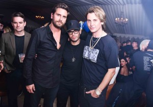 Up&Down at Sixty Hotels : Beach Tent