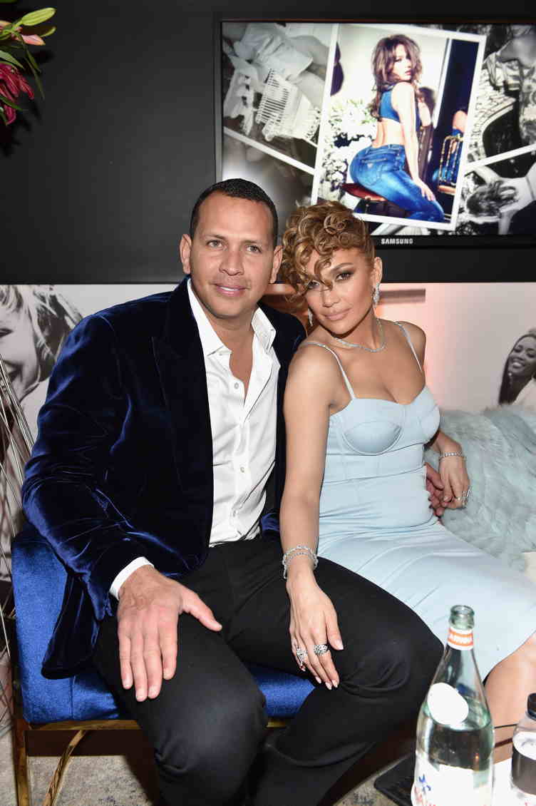 Forsøg grit gøre ondt Jennifer Lopez Cuddles Alex Rodriguez At Guess Campaign Launch