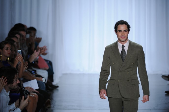 Zac Posen Unveils New Delta Uniforms Plus Talks Travel