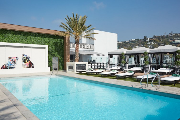 London-West-Hollywood-Rooftop-Pool