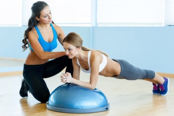 Spring Forward: How To Pick The Right Personal Trainer