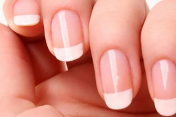 Home Nail Care: Five Easy Tips for Strong, Firm Nails