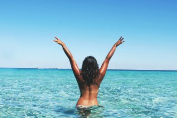 Dr. Kamakshi R. Zeidler: Is Breast Surgery during Summer a Good Idea?