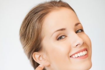 Dr. Johnson Lee Knows Otoplasty Procedures To Help Improve Your Look