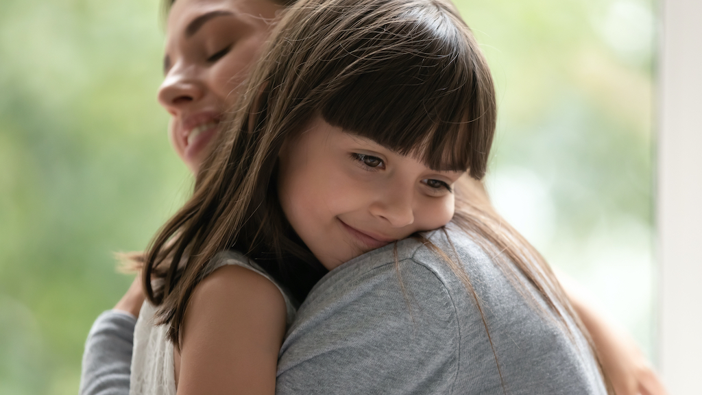 mom and daughter