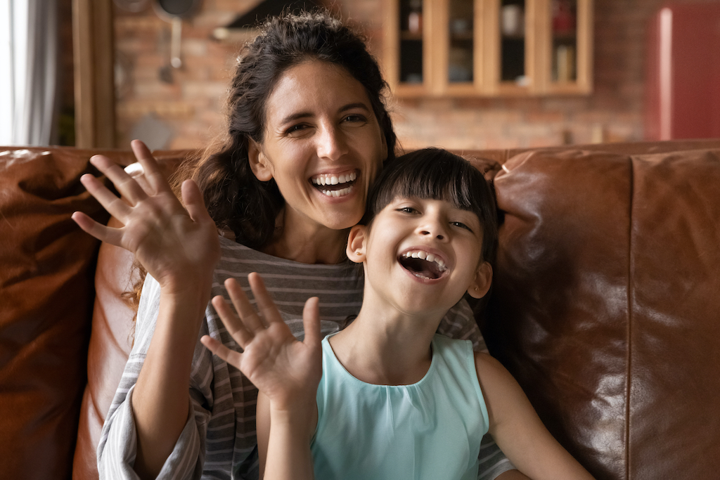 mom and daughter