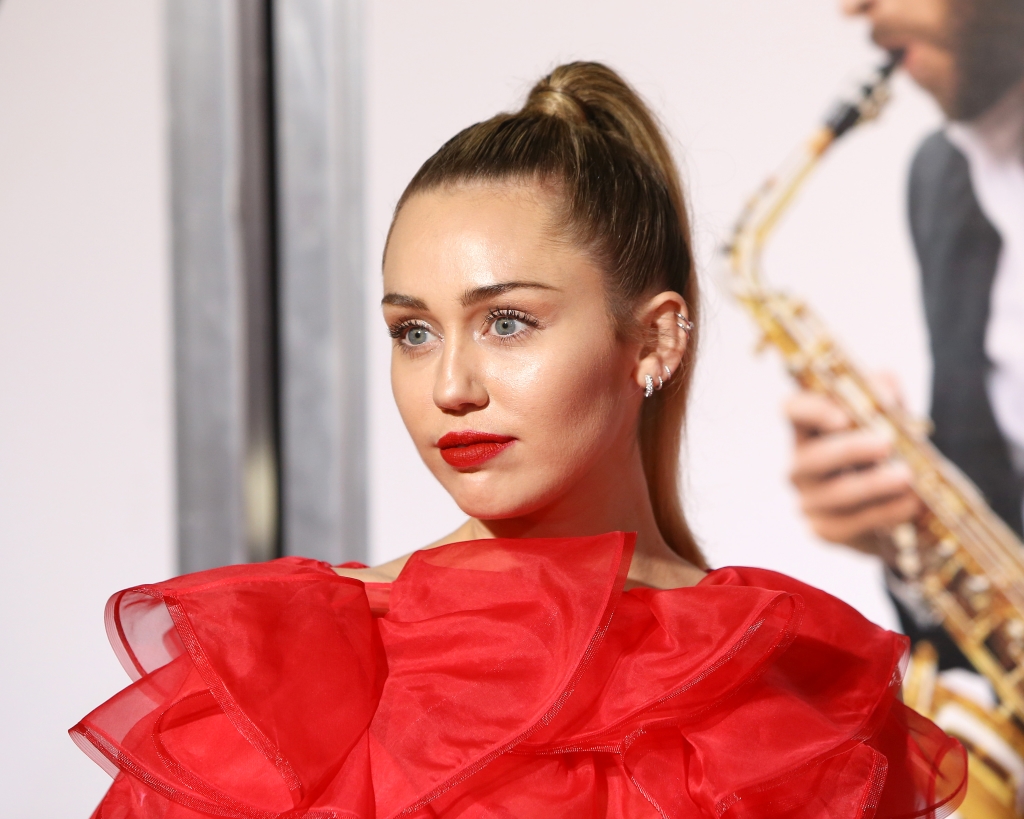 Miley Cyrus Is The New Face Of Gucci Beauty 