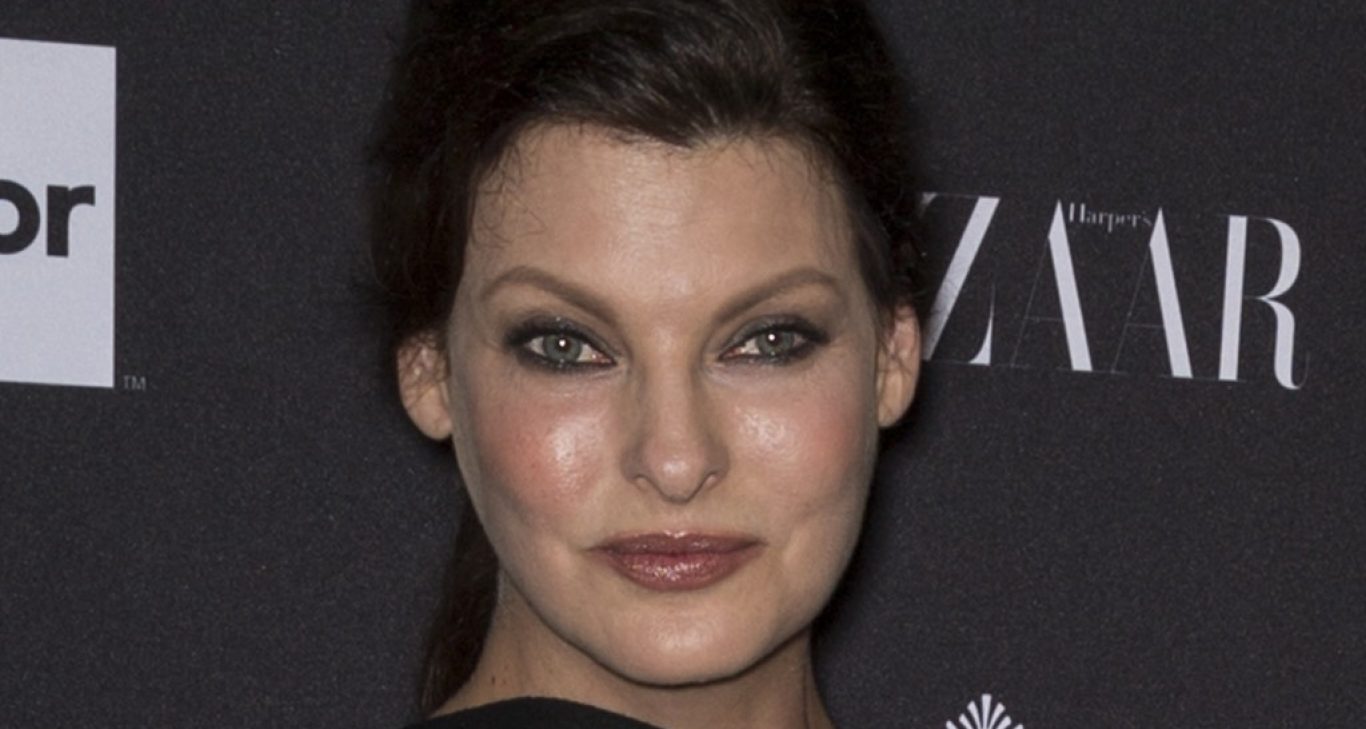 Linda Evangelista Said A Cosmetic Procedure Left Her “Brutally Disfigured”