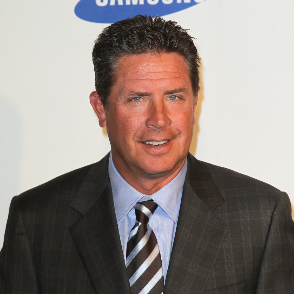 Dan Marino on How He Lost 20 Pounds and Overcame Knee Pain at 60