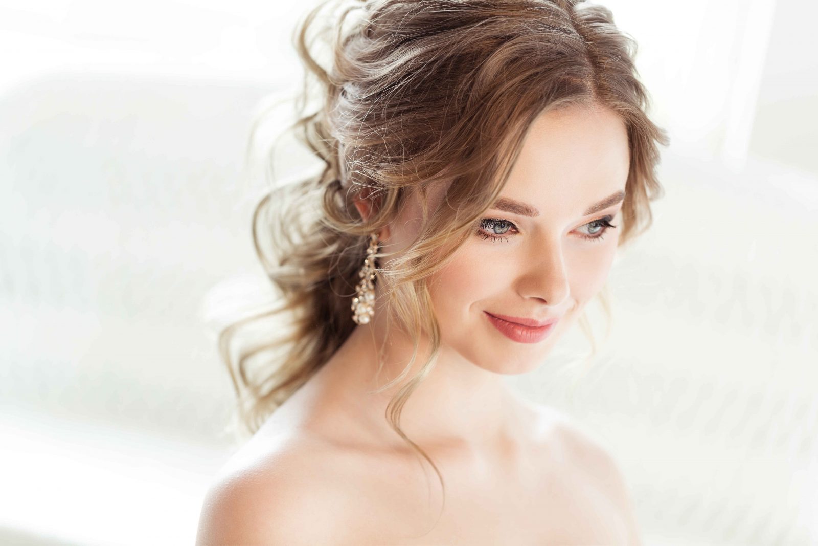 Accomplish A Bridal Glow With These Pre-Wedding Skin Treatments – Haute Beauty by Haute Living