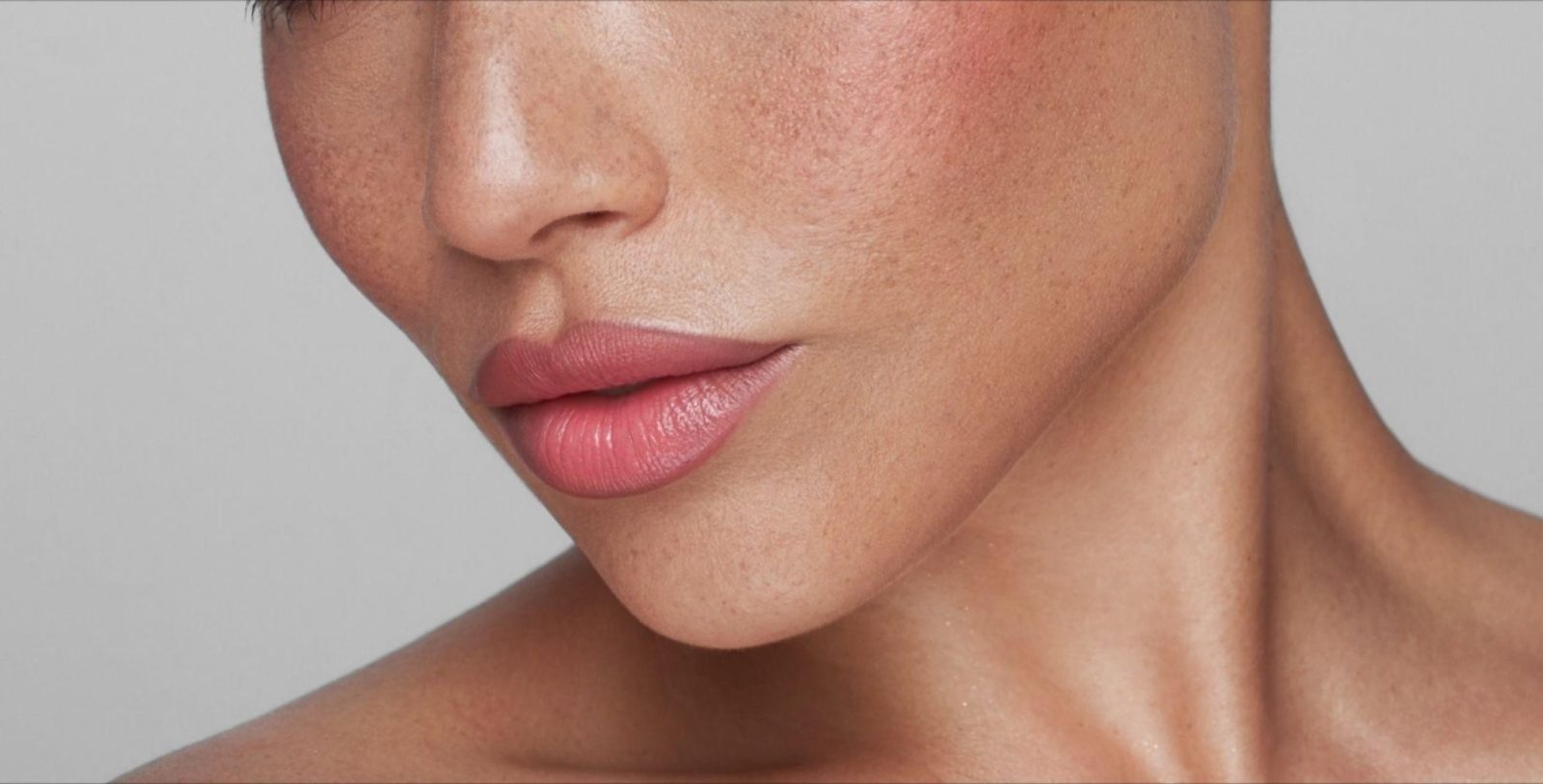 How to Choose the Best Neck Rejuvenation Treatment, According to Dr. Avaliani