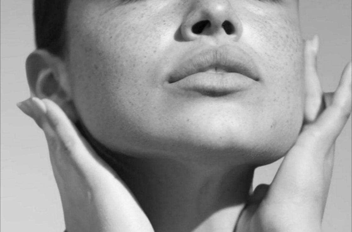 black and white model photo