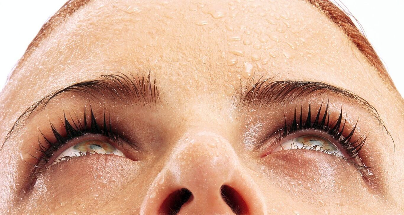 sweaty model face upword closeup