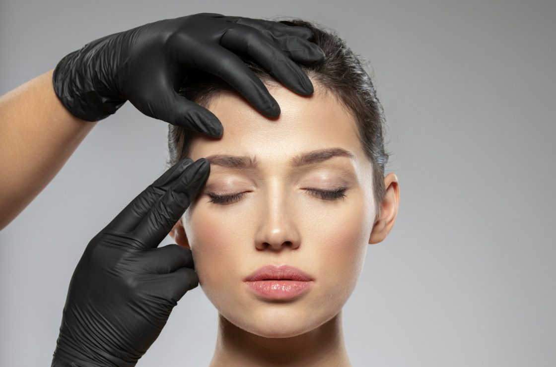 model during medical procedure