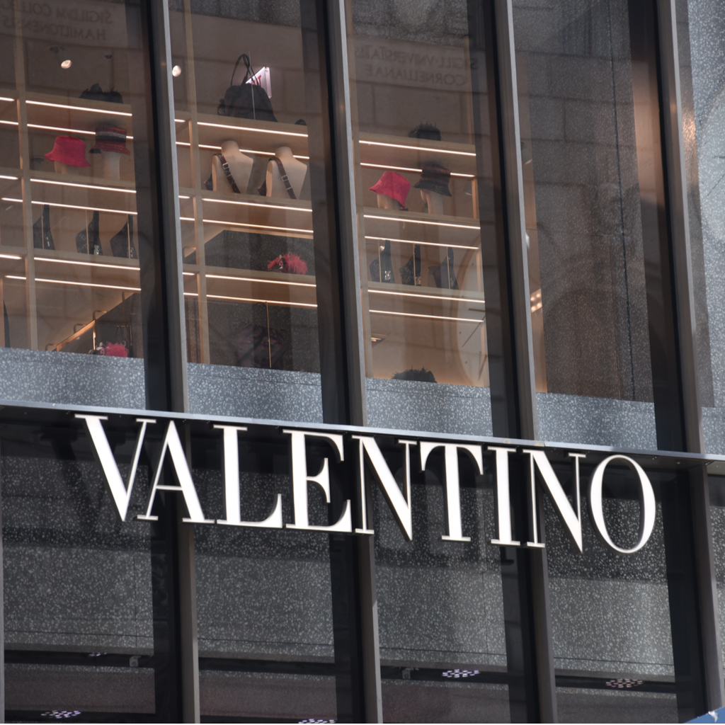 Valentino Sues Landlord To Close 5th Avenue Store In New York City