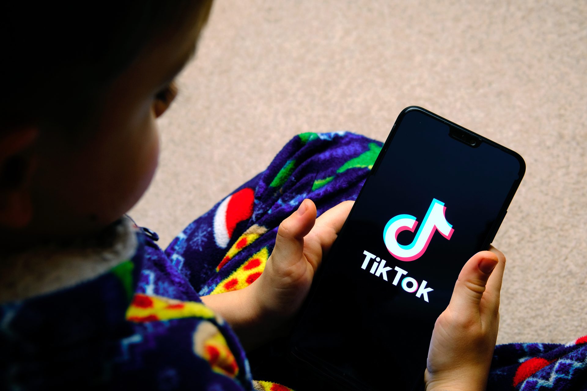 Utah Sues TikTok Over Harmful Impact On Kids: The Legal Showdown