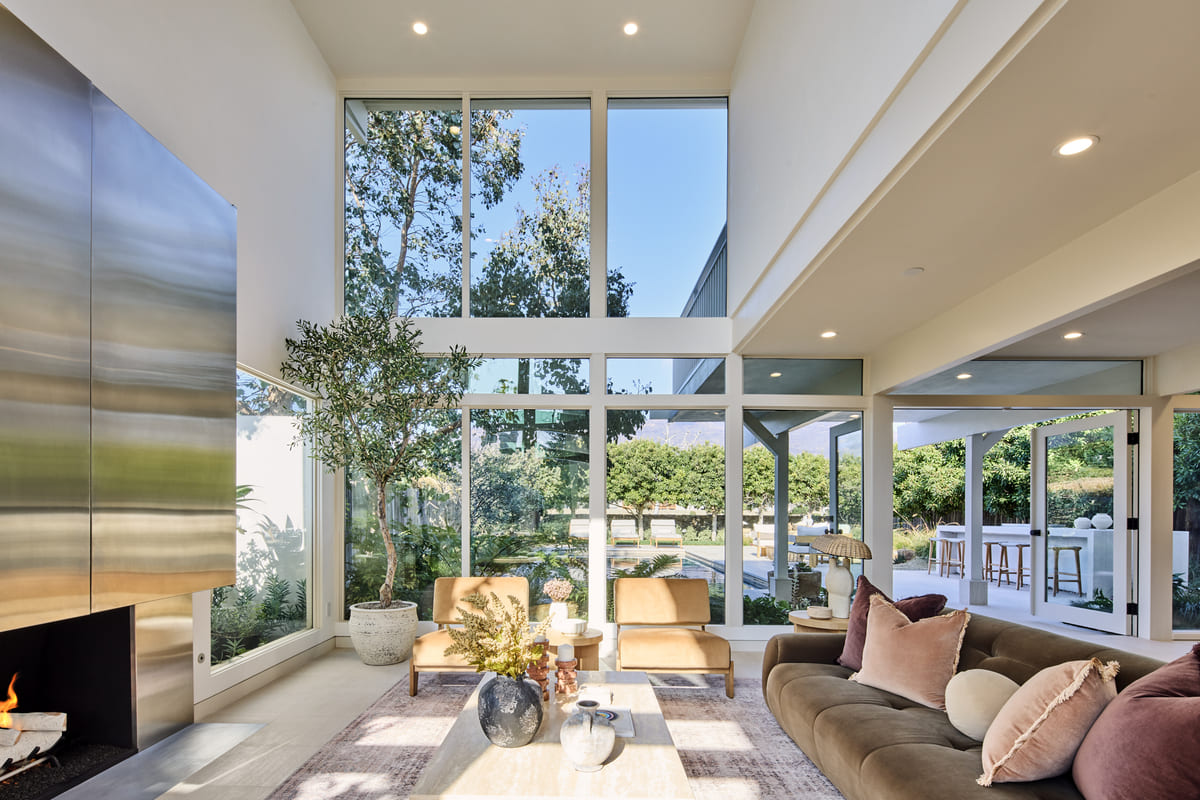 Jeff Chertow Presents An Exclusive Mid-Century Home In Malibu