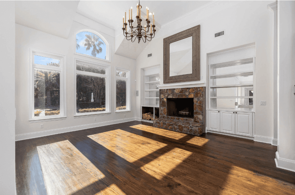 Destin Lowery home interior