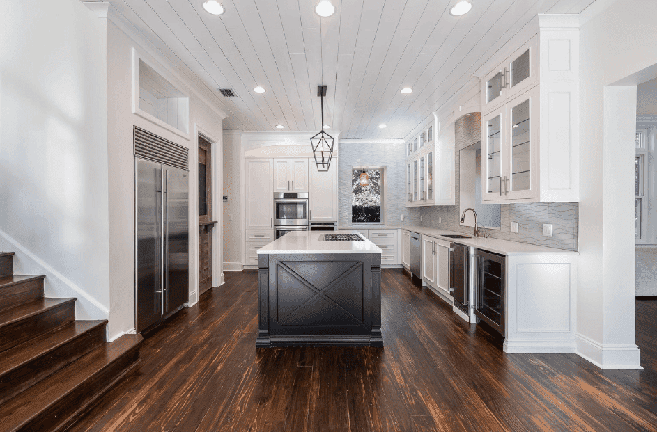 Destin Lowery home interior