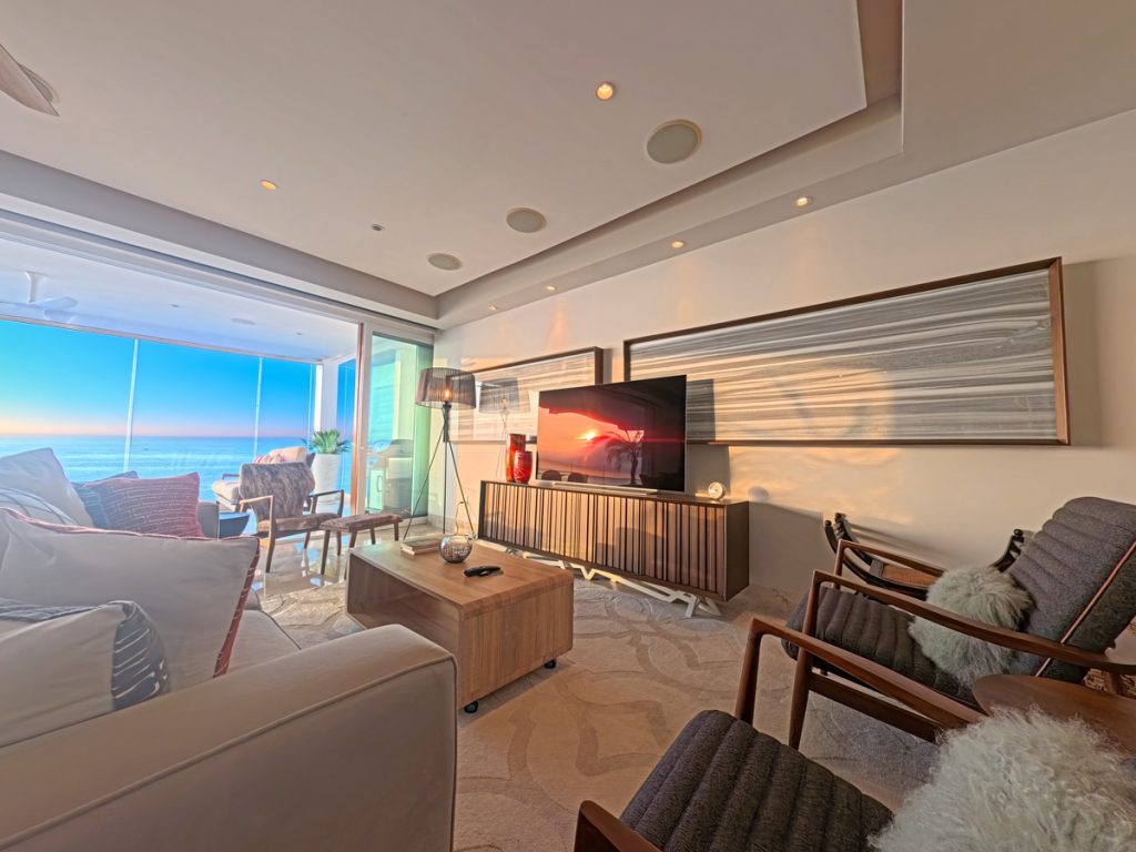 Sayan Unit 94 ocean view