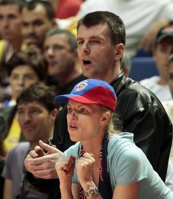 Mikhail Prokhorov at the basketball game